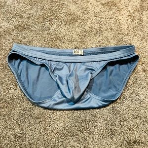 Mens Sexy Pouch Briefs. Size Large